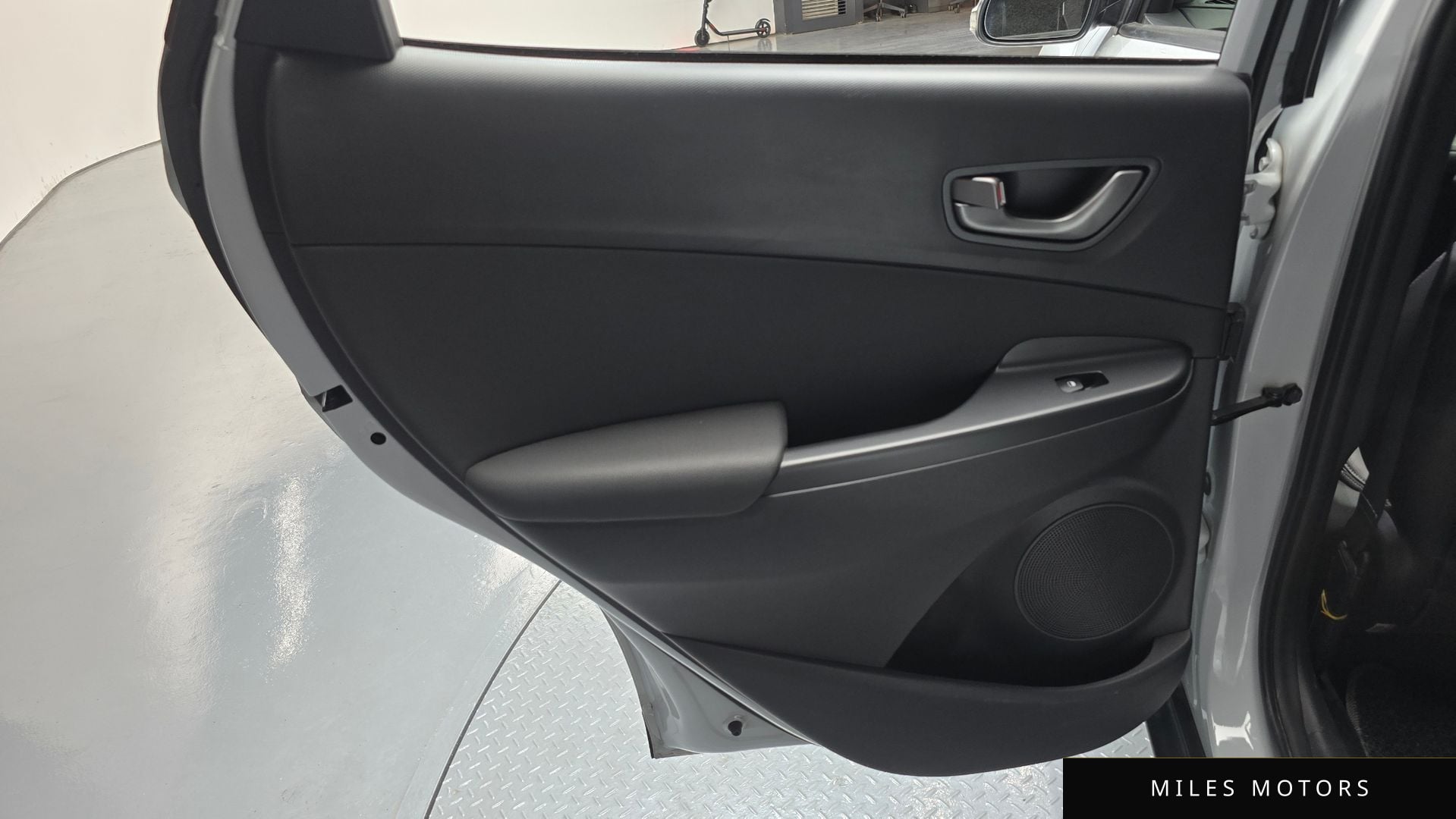 Hyundai 코나 2018 — миниатюра 15