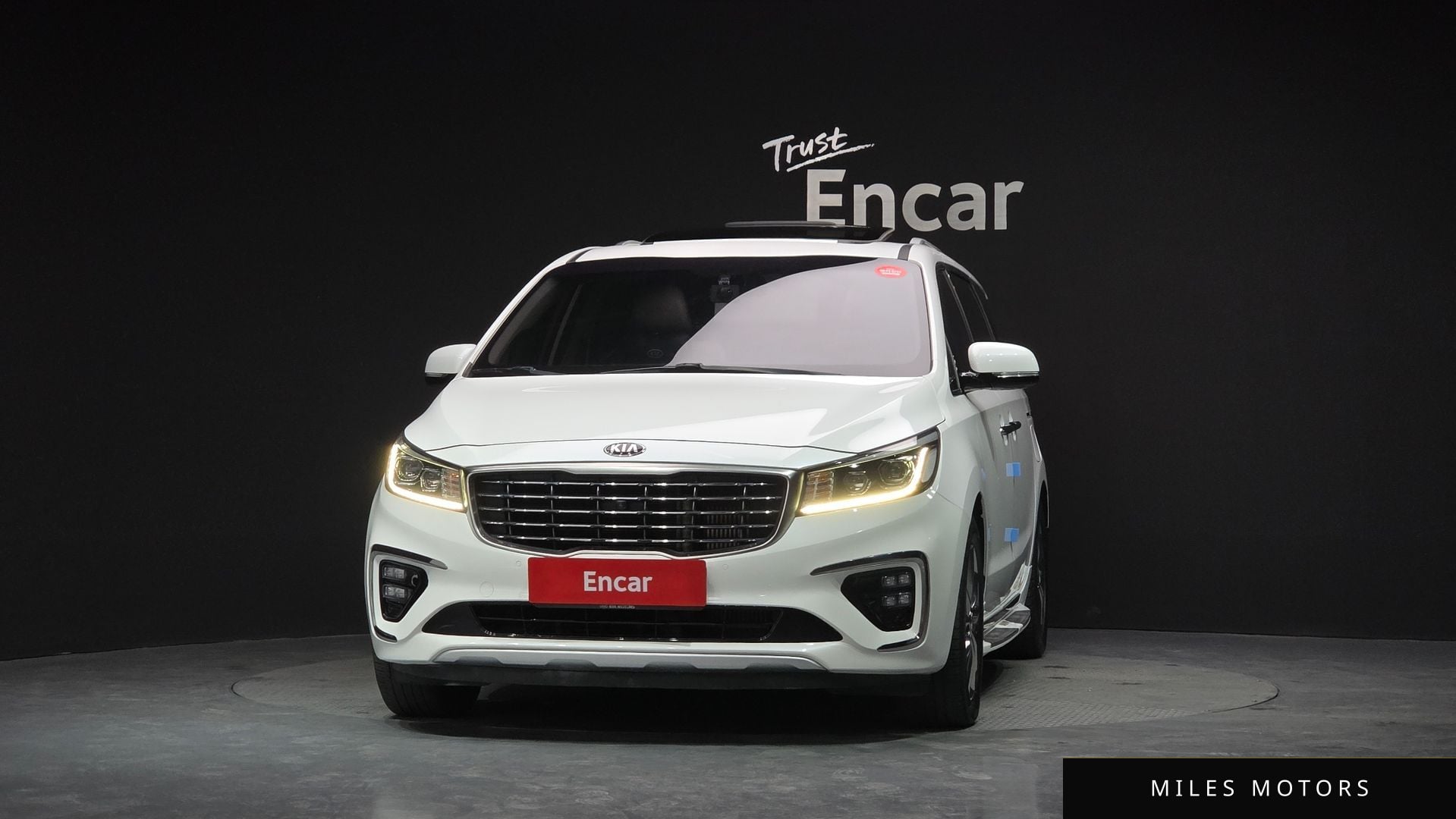 Kia Canival 2019 — миниатюра 3