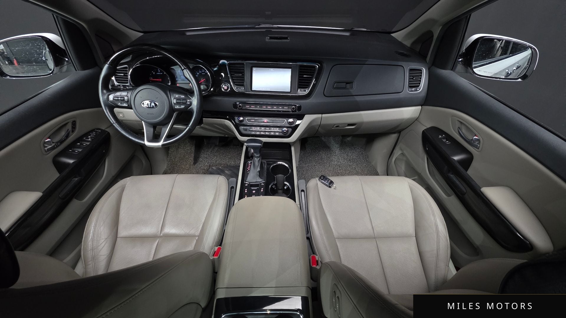 Kia Canival 2019 — миниатюра 10