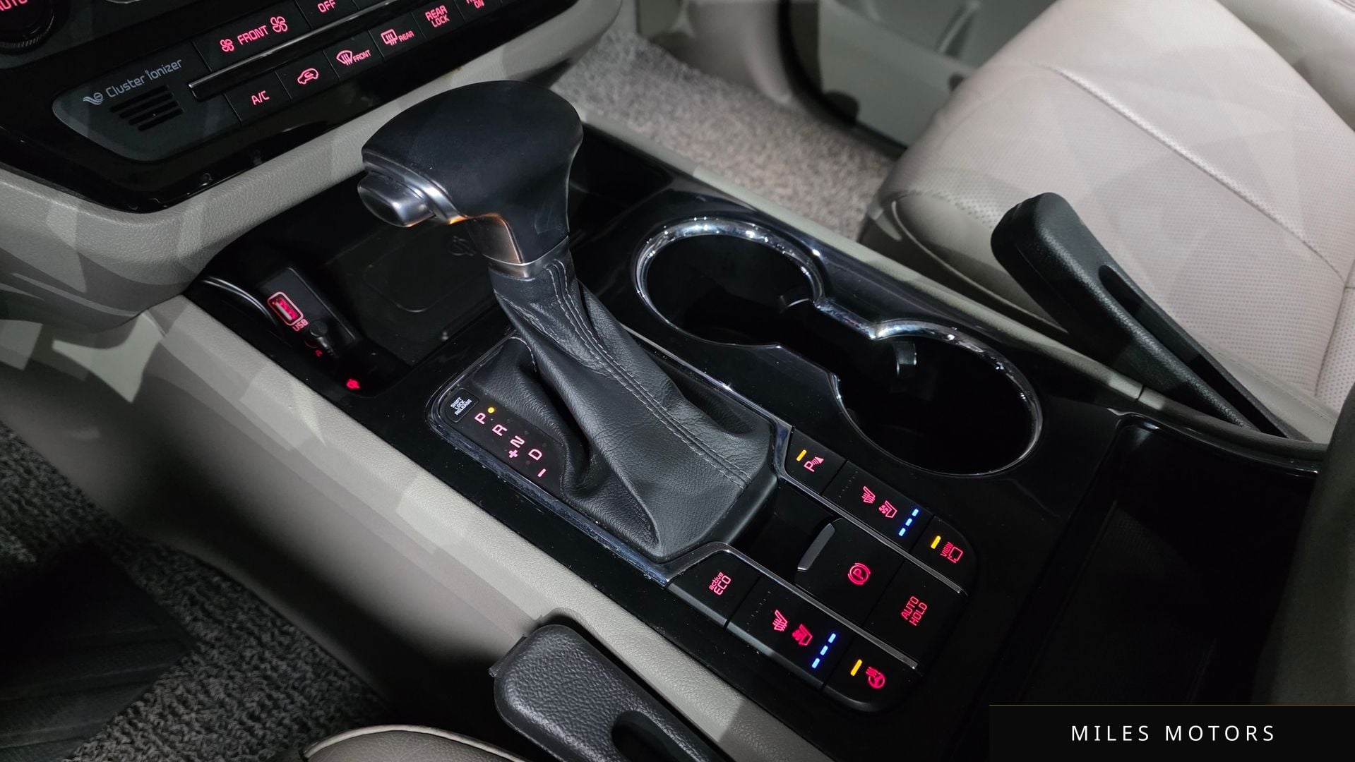 Kia Canival 2019 — миниатюра 12