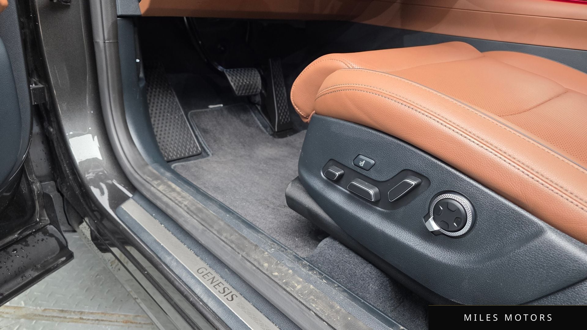 Genesis GV70 2023 — миниатюра 27