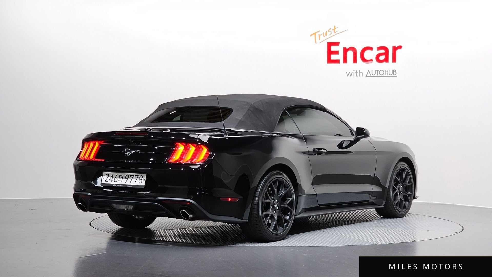 Ford Mustang 2022 — миниатюра 2