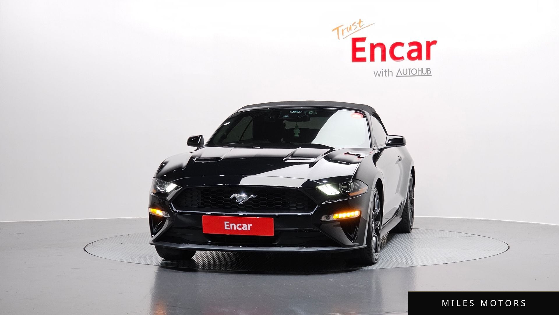 Ford Mustang 2022 — миниатюра 3