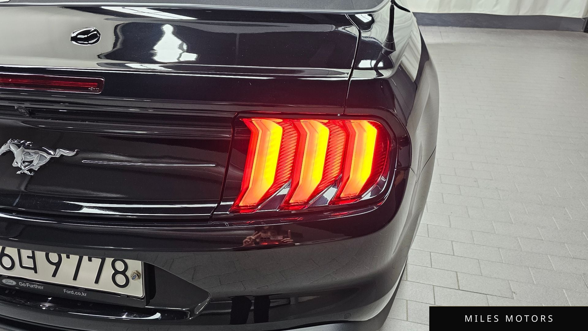 Ford Mustang 2022 — миниатюра 9