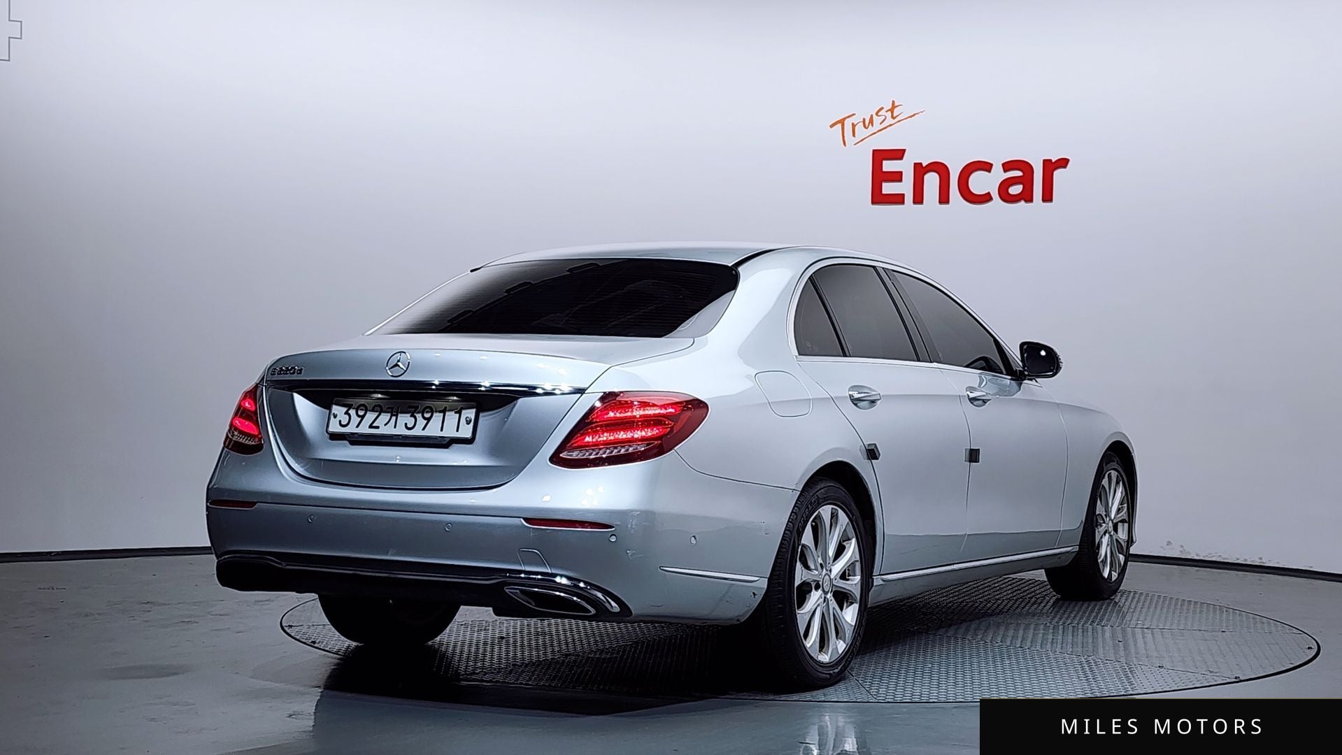 Mercedes-Benz E-Class W213 2017 — миниатюра 2
