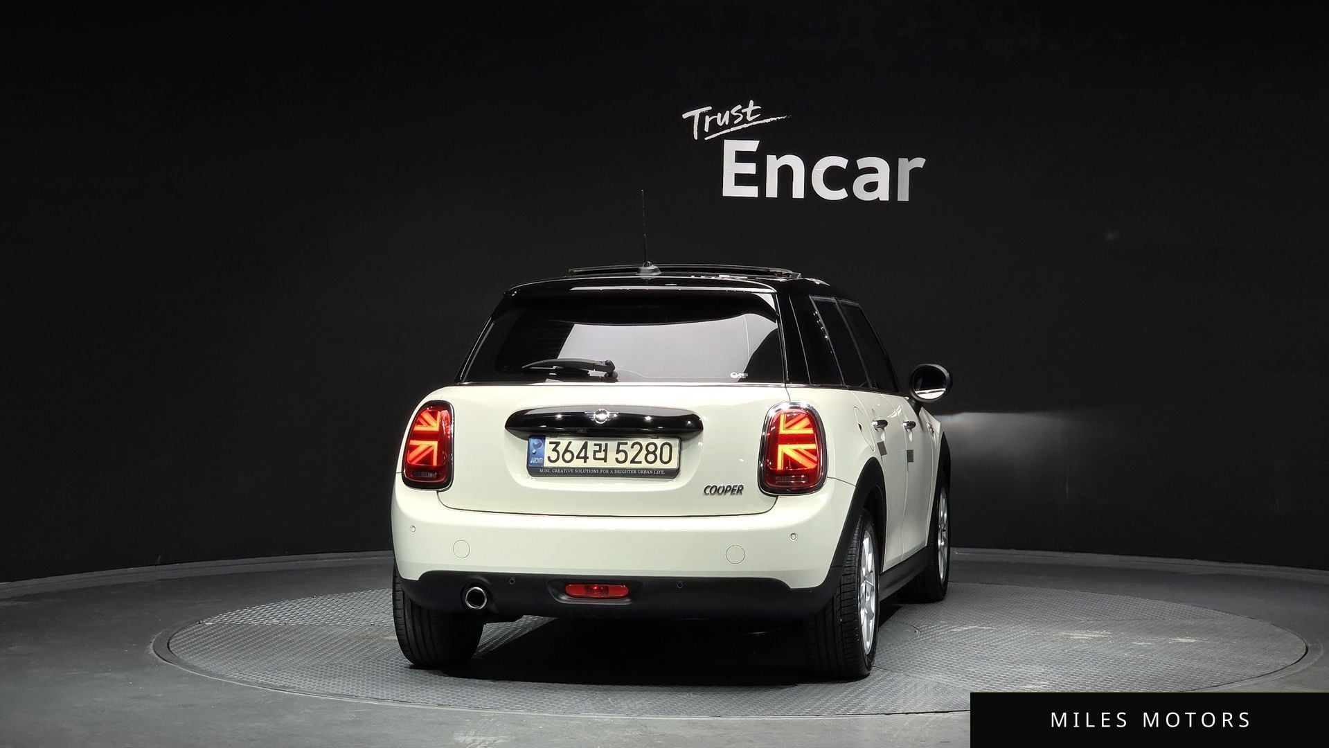 MINI Cooper 2021 — миниатюра 4