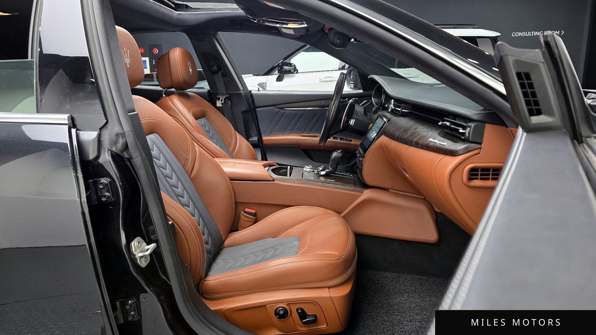 Maserati Quattroporte 2018 — миниатюра 11