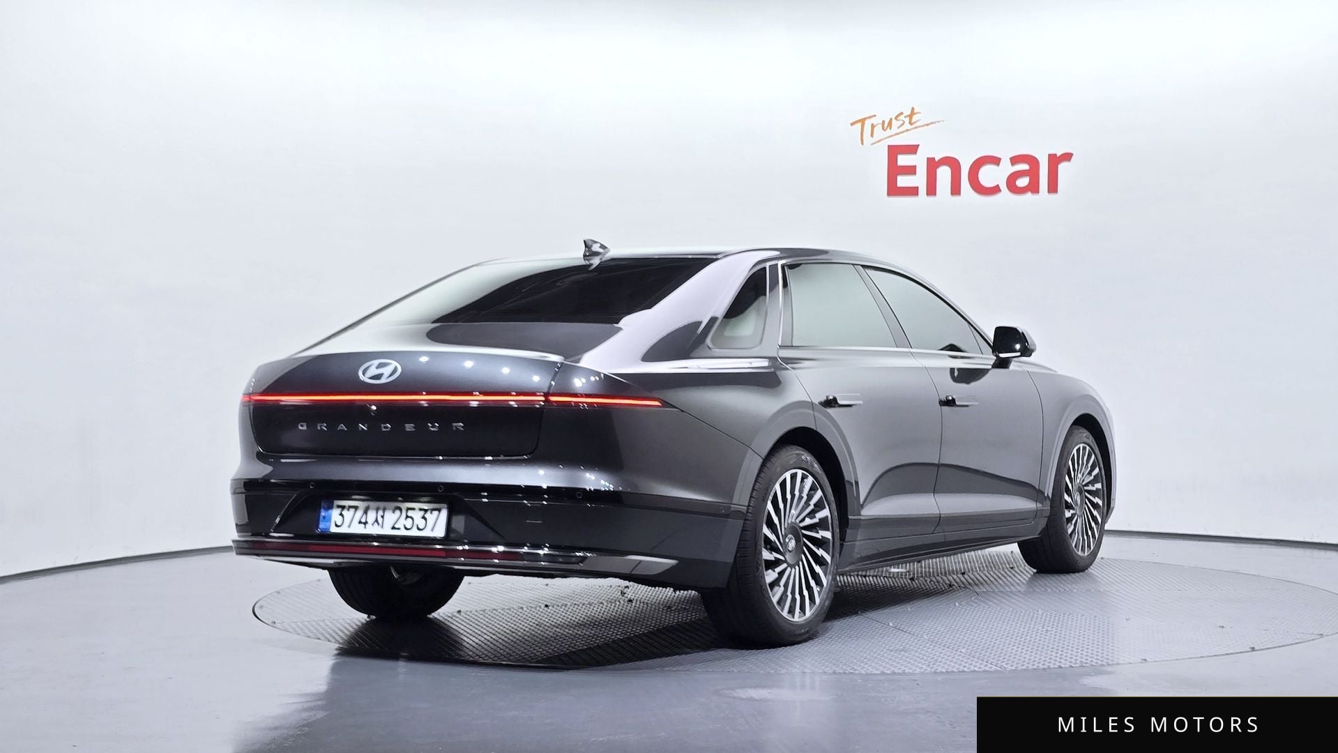 Hyundai Grandeur 2024 — миниатюра 2