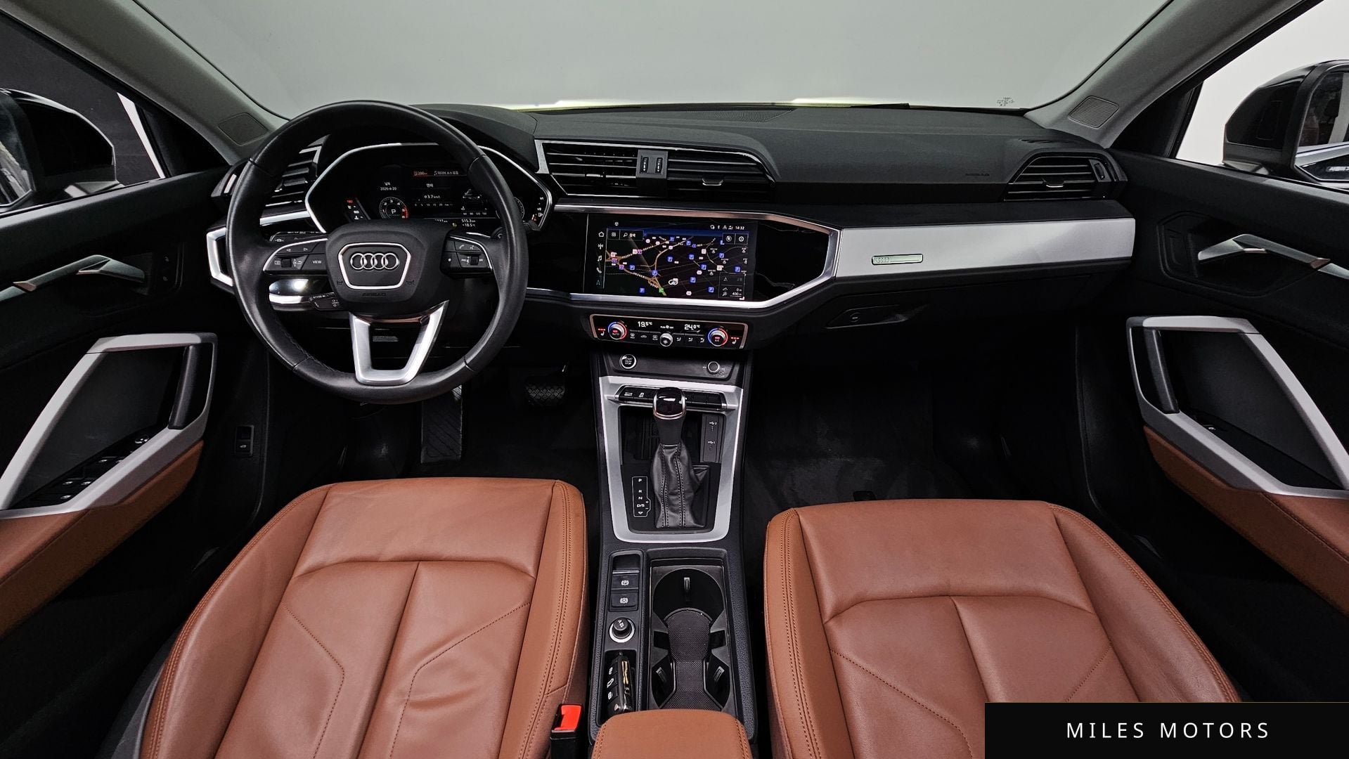 Audi Q3 (F3) 2023 — миниатюра 10
