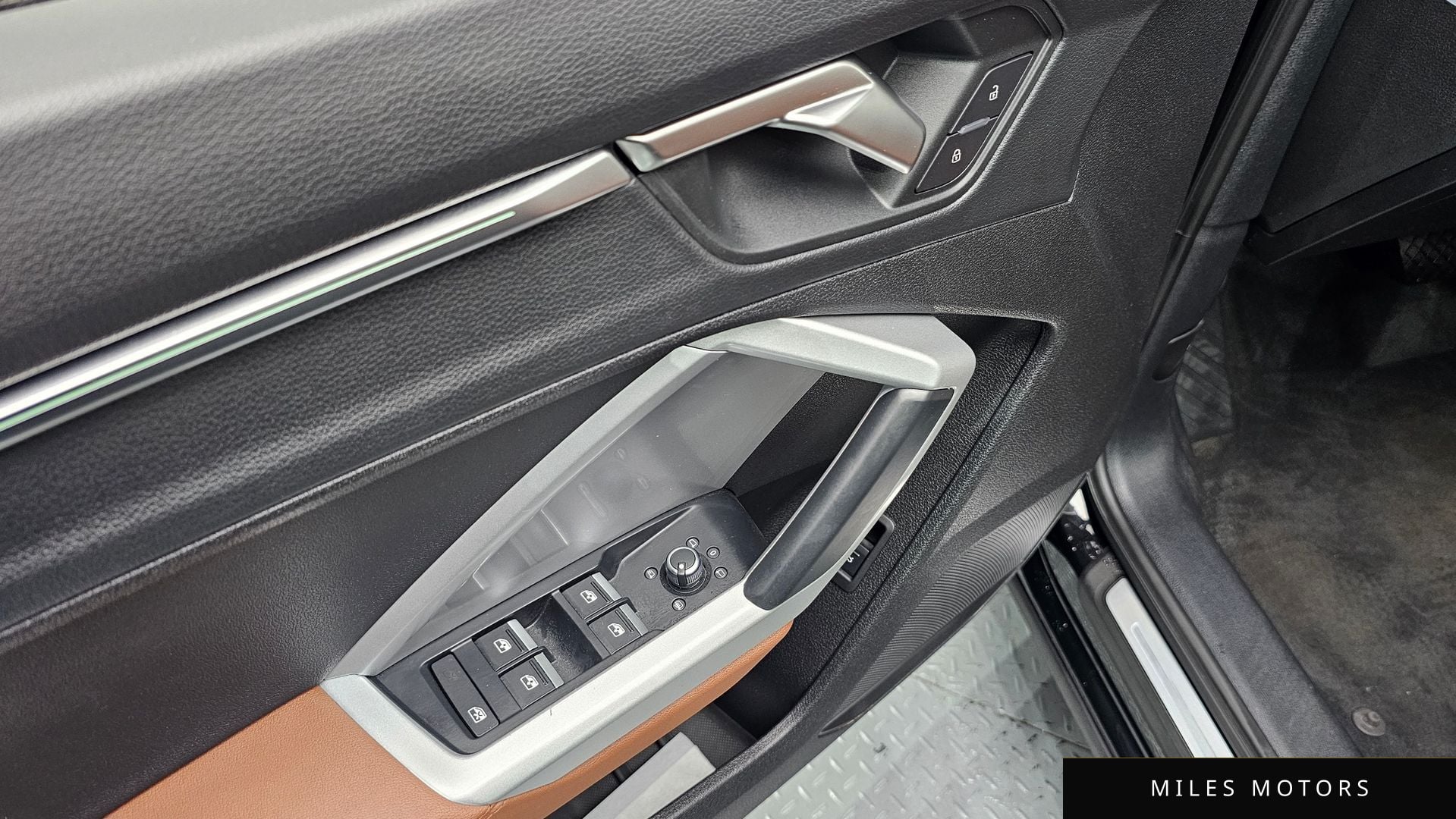 Audi Q3 (F3) 2023 — миниатюра 27