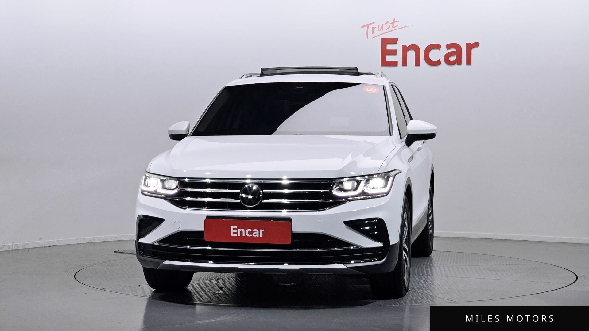 Volkswagen 티구안 2022 — миниатюра 3