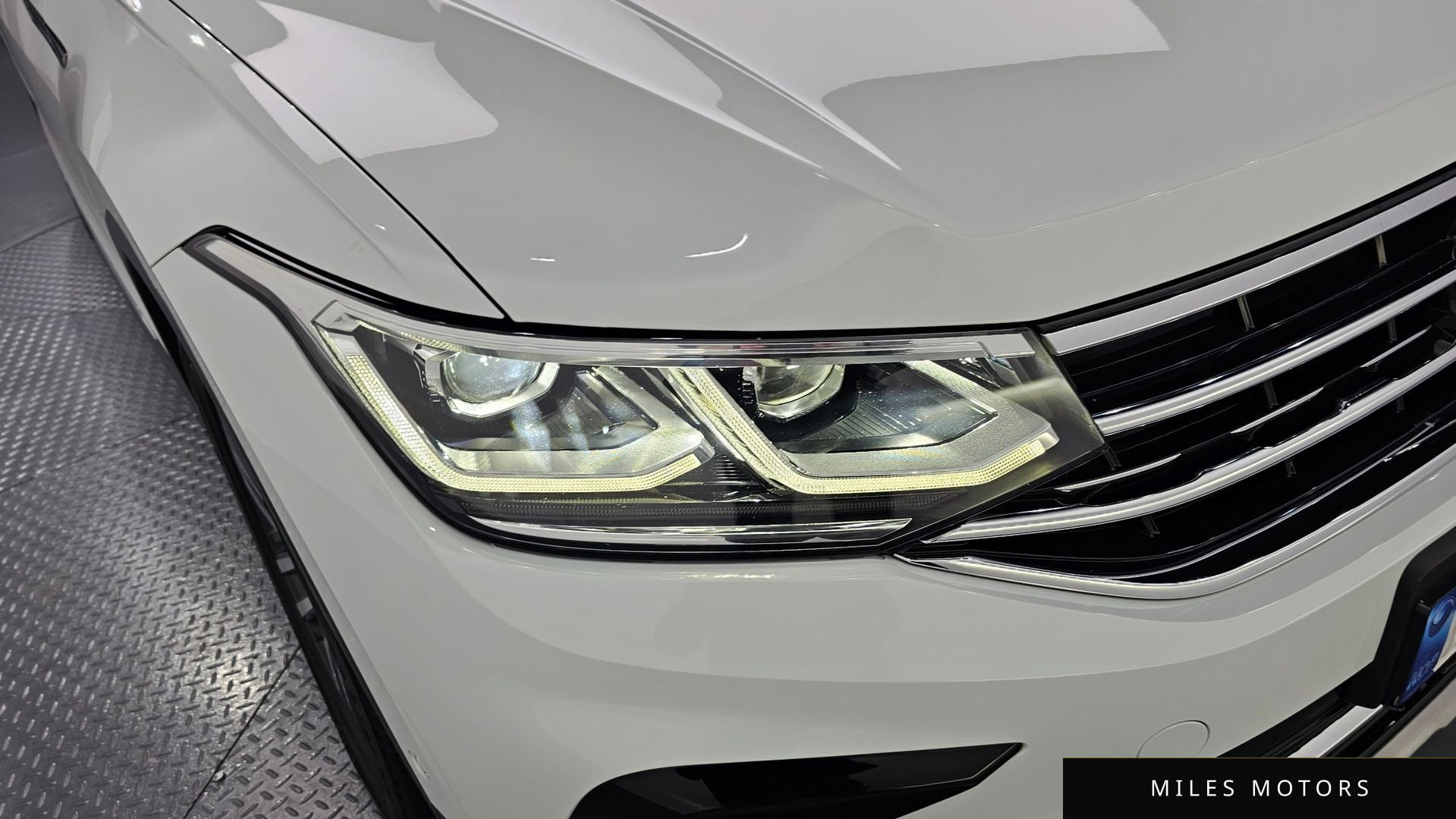 Volkswagen 티구안 2022 — миниатюра 8