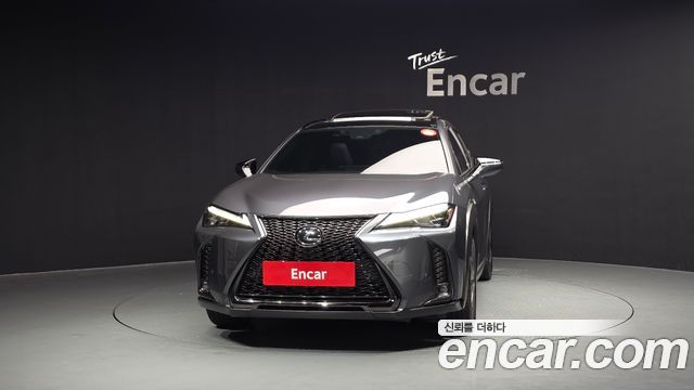 Лексус UX250h 2024 — миниатюра 3