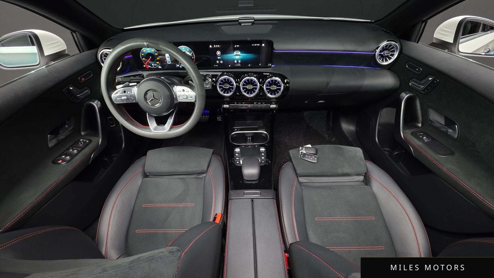 Mercedes-Benz A-Class W177 2023 — миниатюра 10