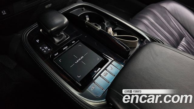 Лексус LS500 2018 — миниатюра 9
