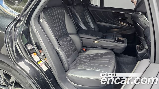 Лексус LS500 2018 — миниатюра 11
