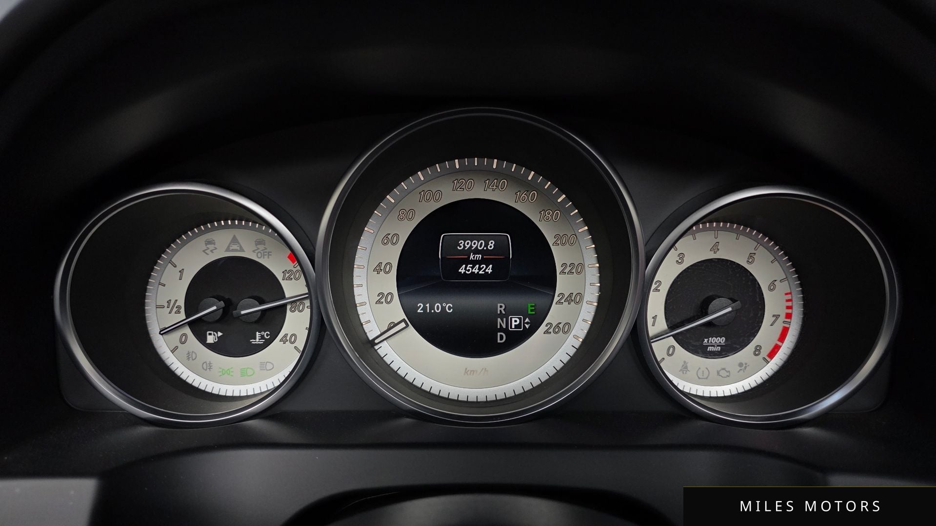 Mercedes-Benz E-Class W212 2016 — миниатюра 8