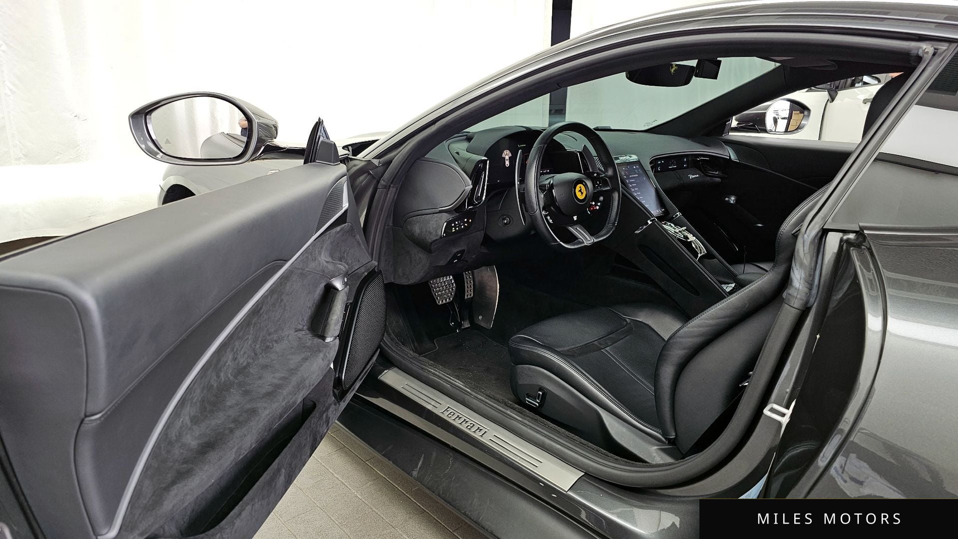 Ferrari 로마 2021 — миниатюра 13
