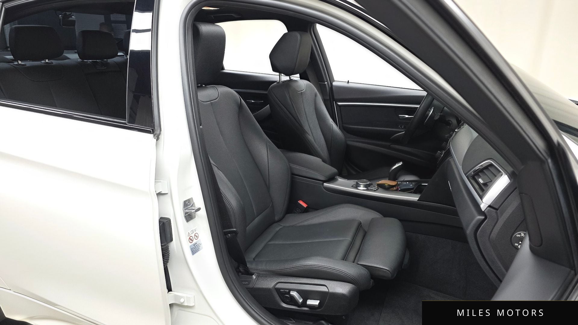 BMW 3 Series (F30) 2018 — миниатюра 18