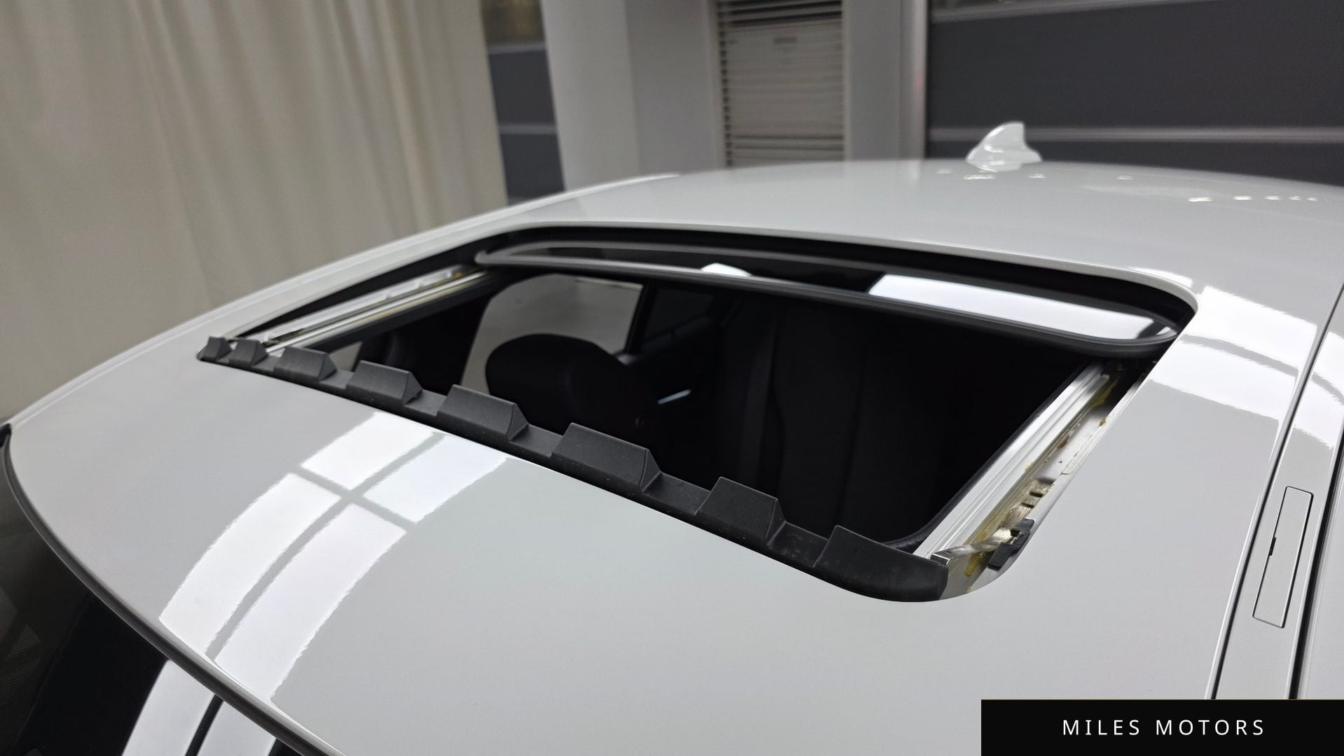 BMW 3 Series (F30) 2018 — миниатюра 25