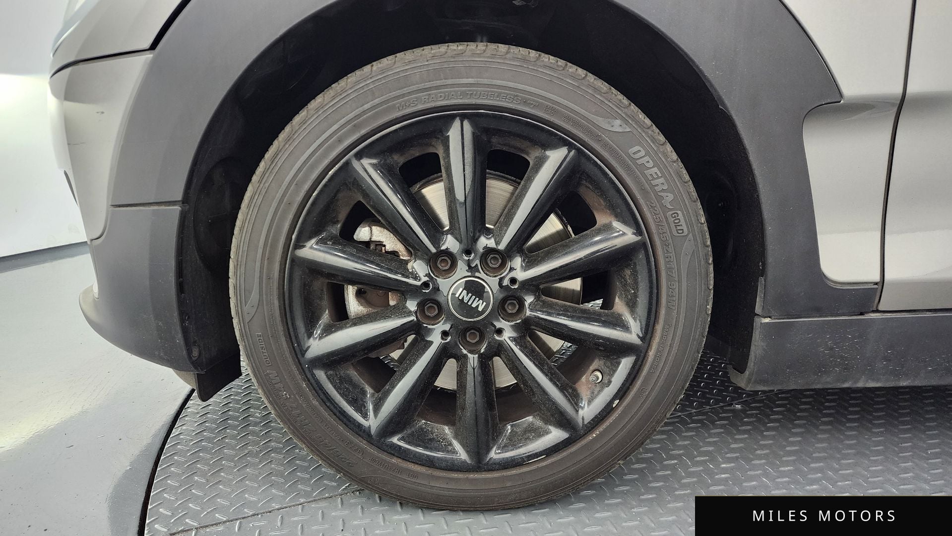 MINI 쿠퍼 D 클럽맨 2019 — миниатюра 5