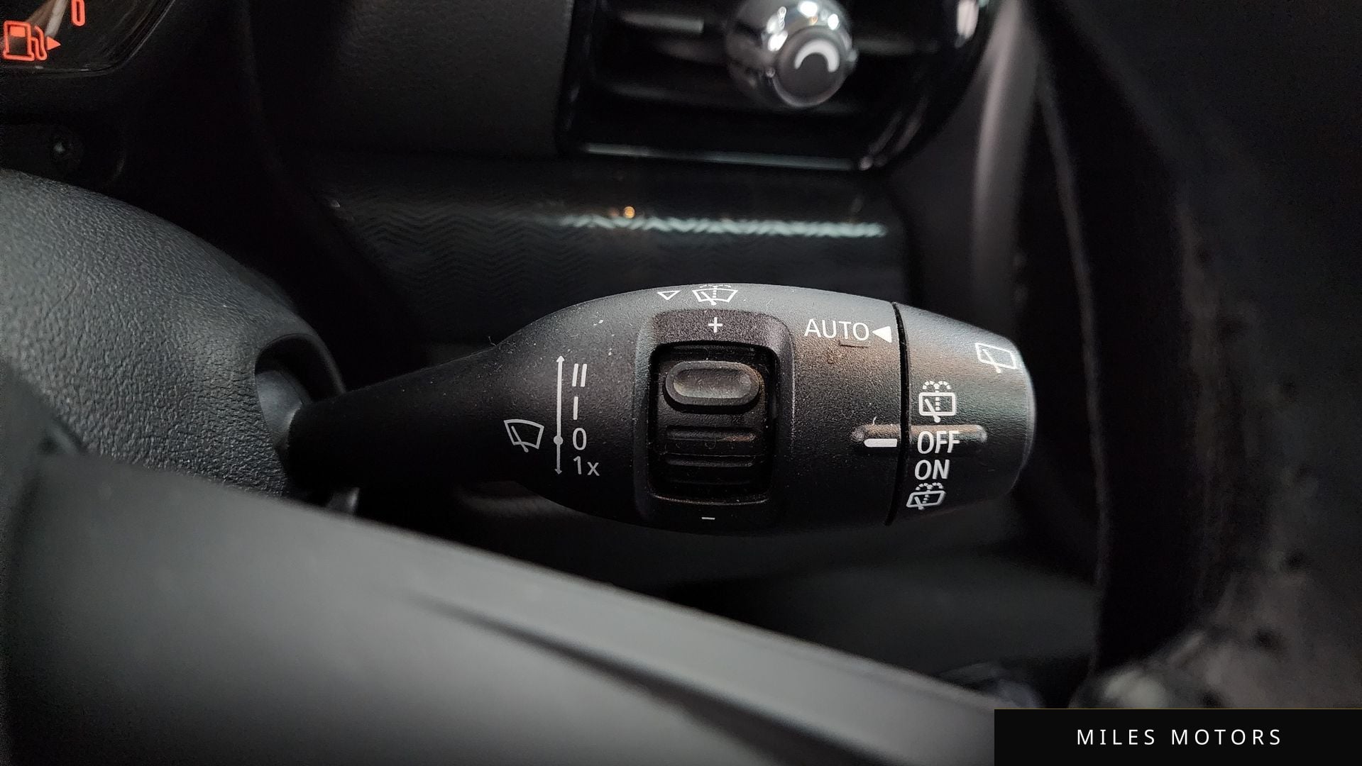 MINI 쿠퍼 D 클럽맨 2019 — миниатюра 23