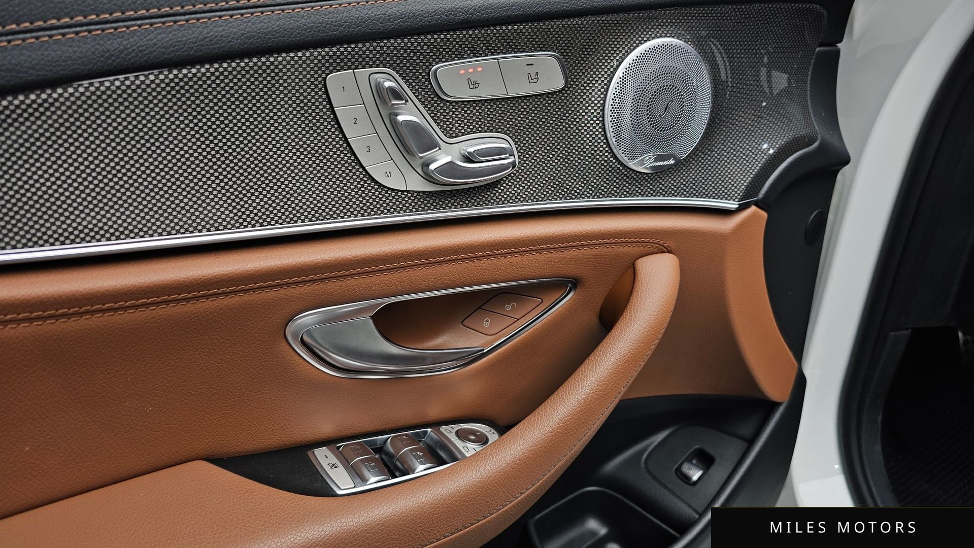 Mercedes-Benz E-클래스 W213 2020 — миниатюра 17