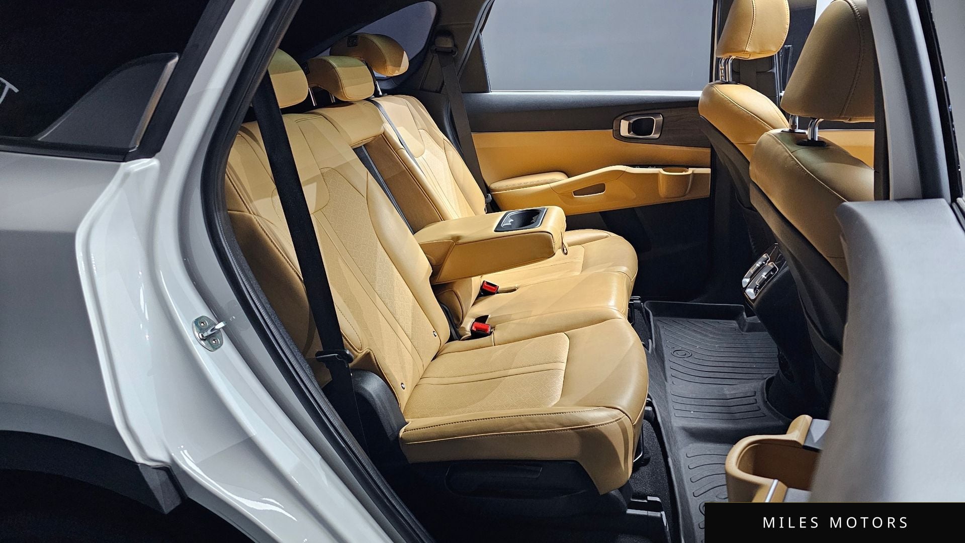 Kia Sorento 2022 — миниатюра 12