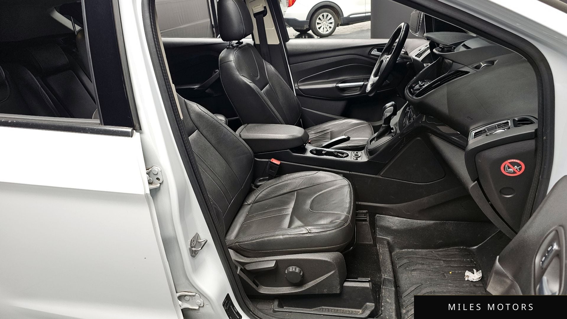 Ford Kuga 2016 — миниатюра 10