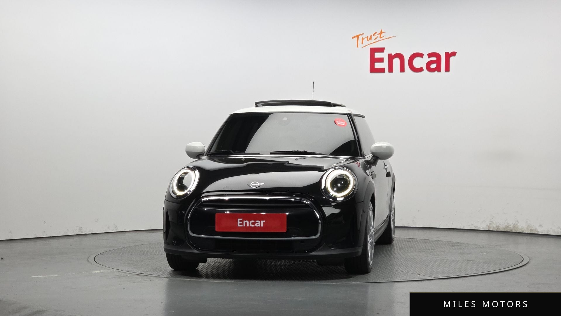 MINI 쿠퍼 2023 — миниатюра 3