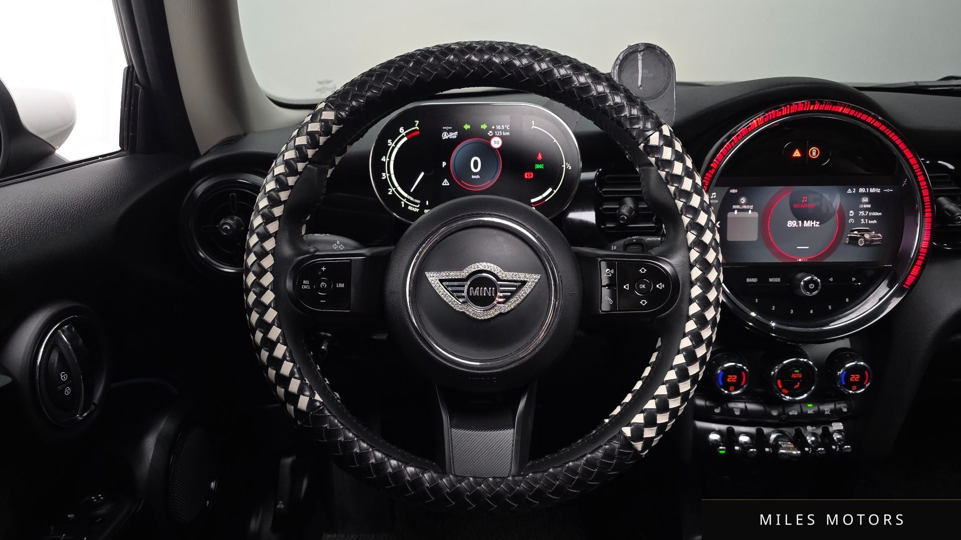 MINI 쿠퍼 2023 — миниатюра 19