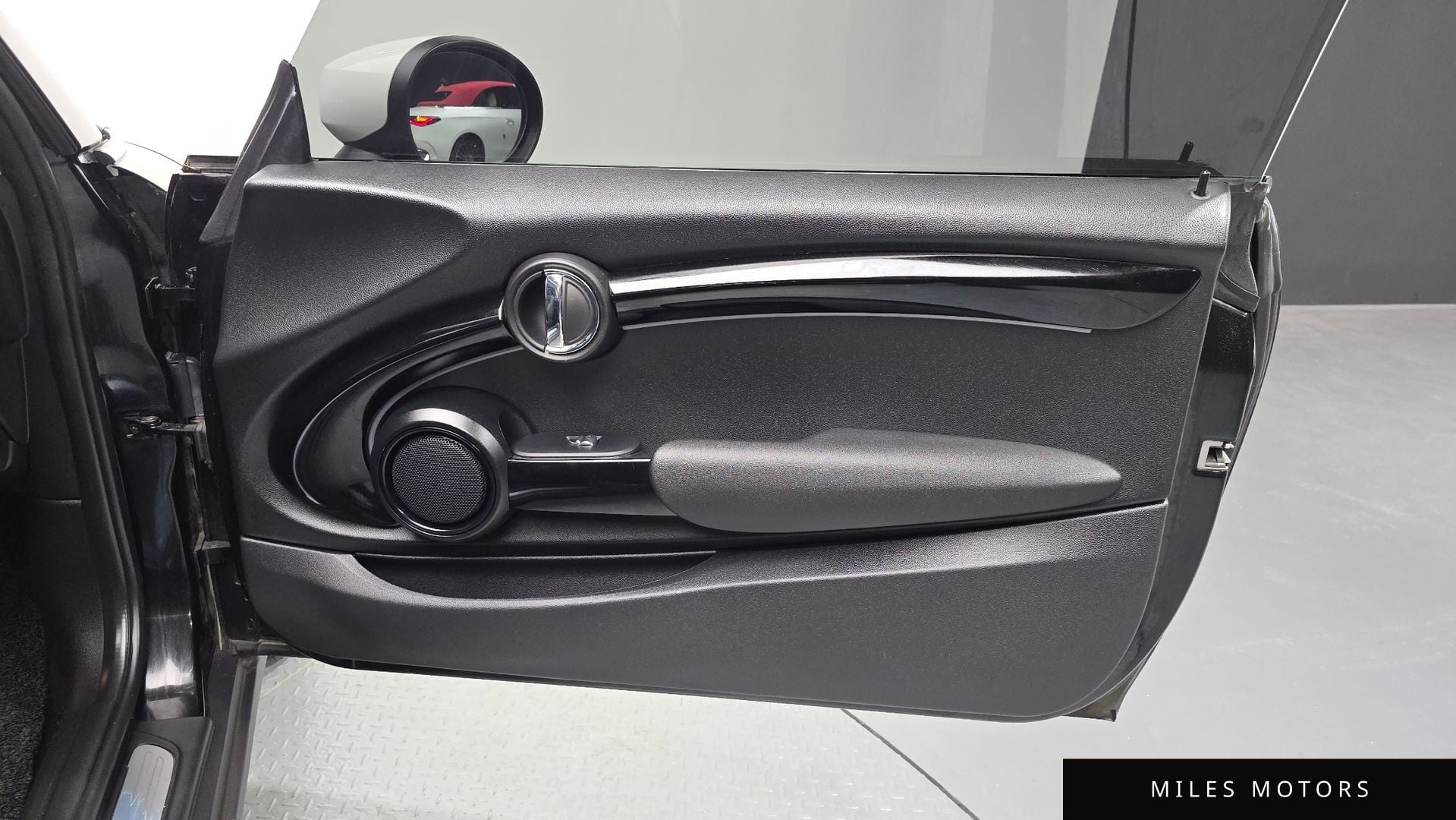 MINI 쿠퍼 2023 — миниатюра 15