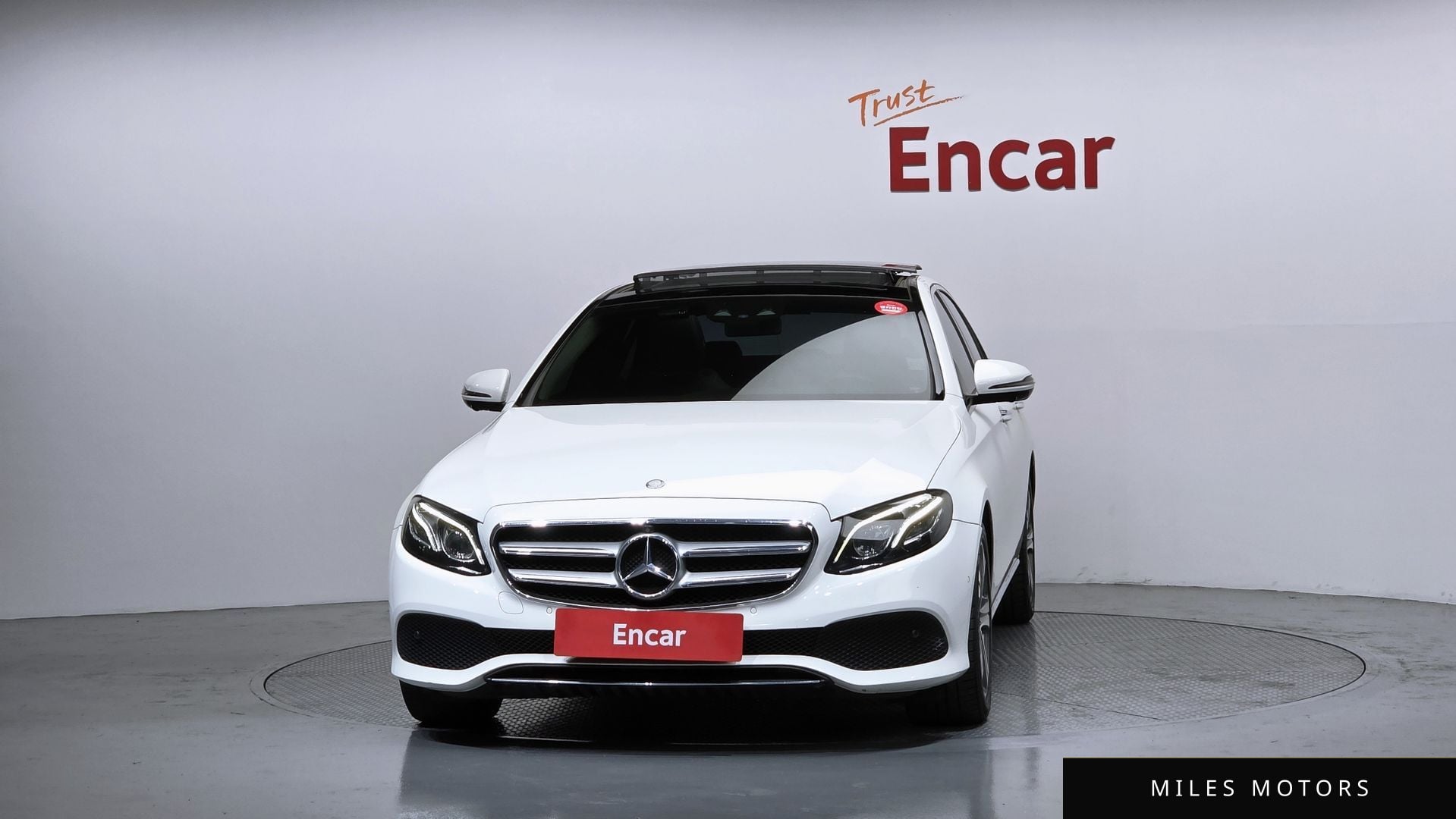 Mercedes-Benz E-Class W213 2017 — миниатюра 3