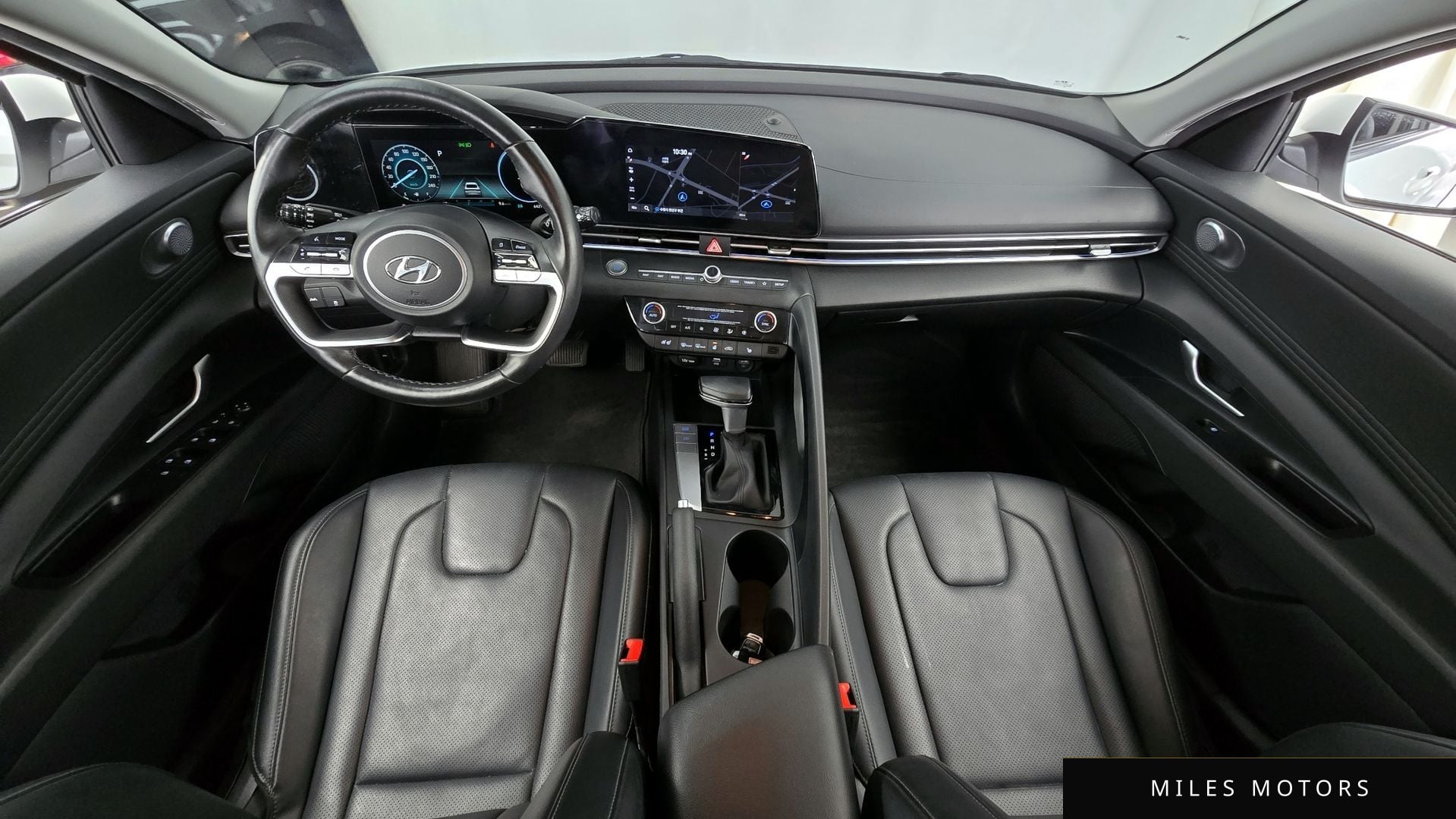 Hyundai AVANTE 2021 — миниатюра 10