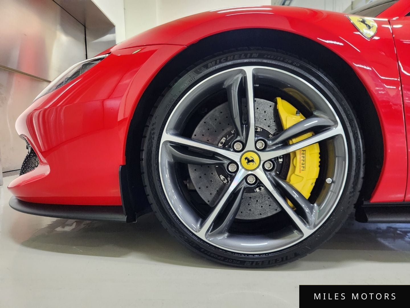 Ferrari 296 GTS 2023 — миниатюра 20