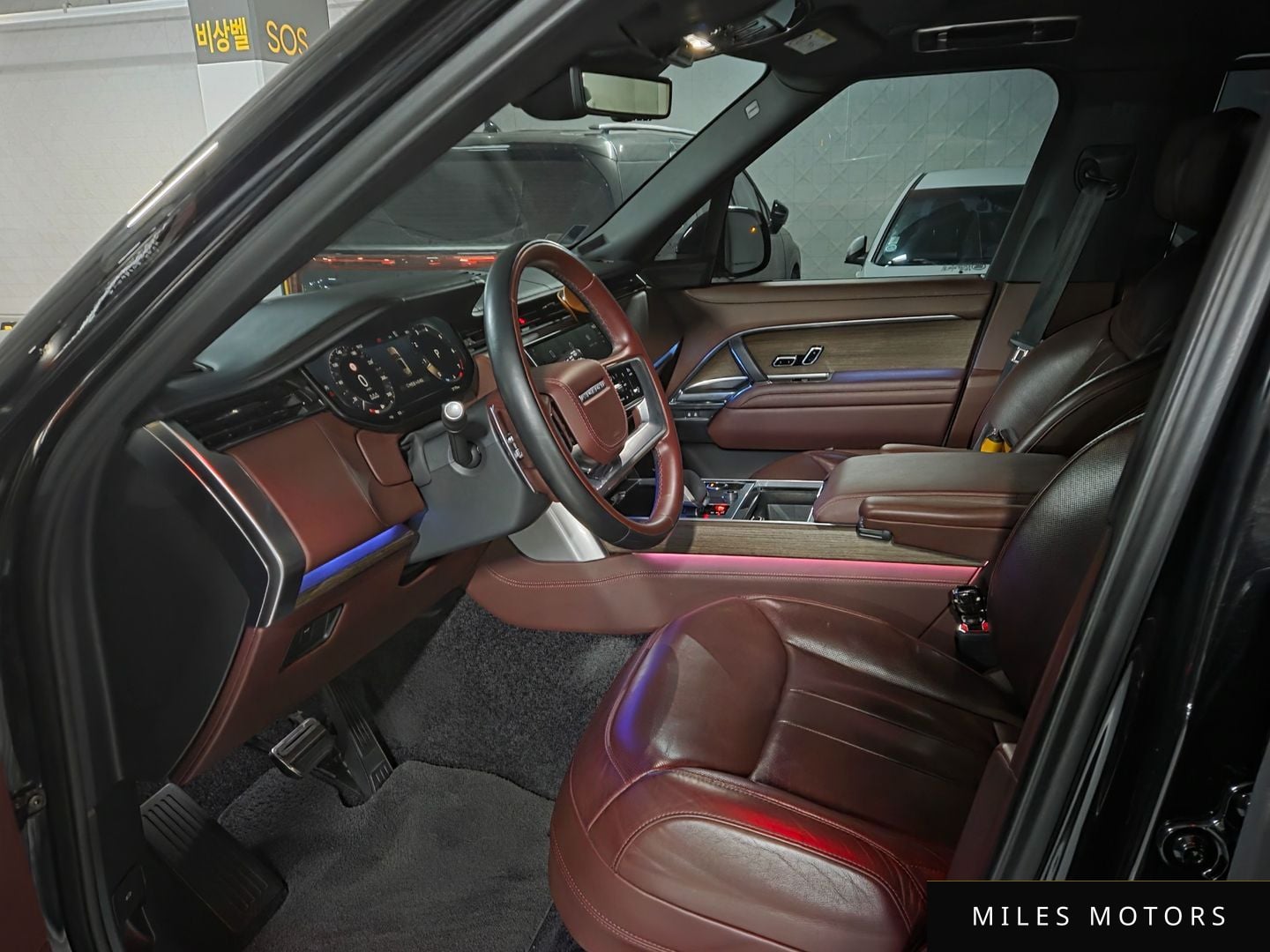 Land Rover Range Rover 2023 — миниатюра 5