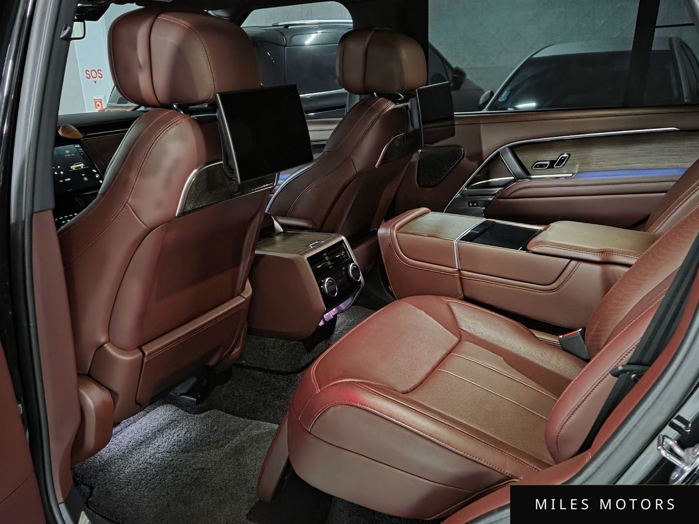 Land Rover Range Rover 2023 — миниатюра 6