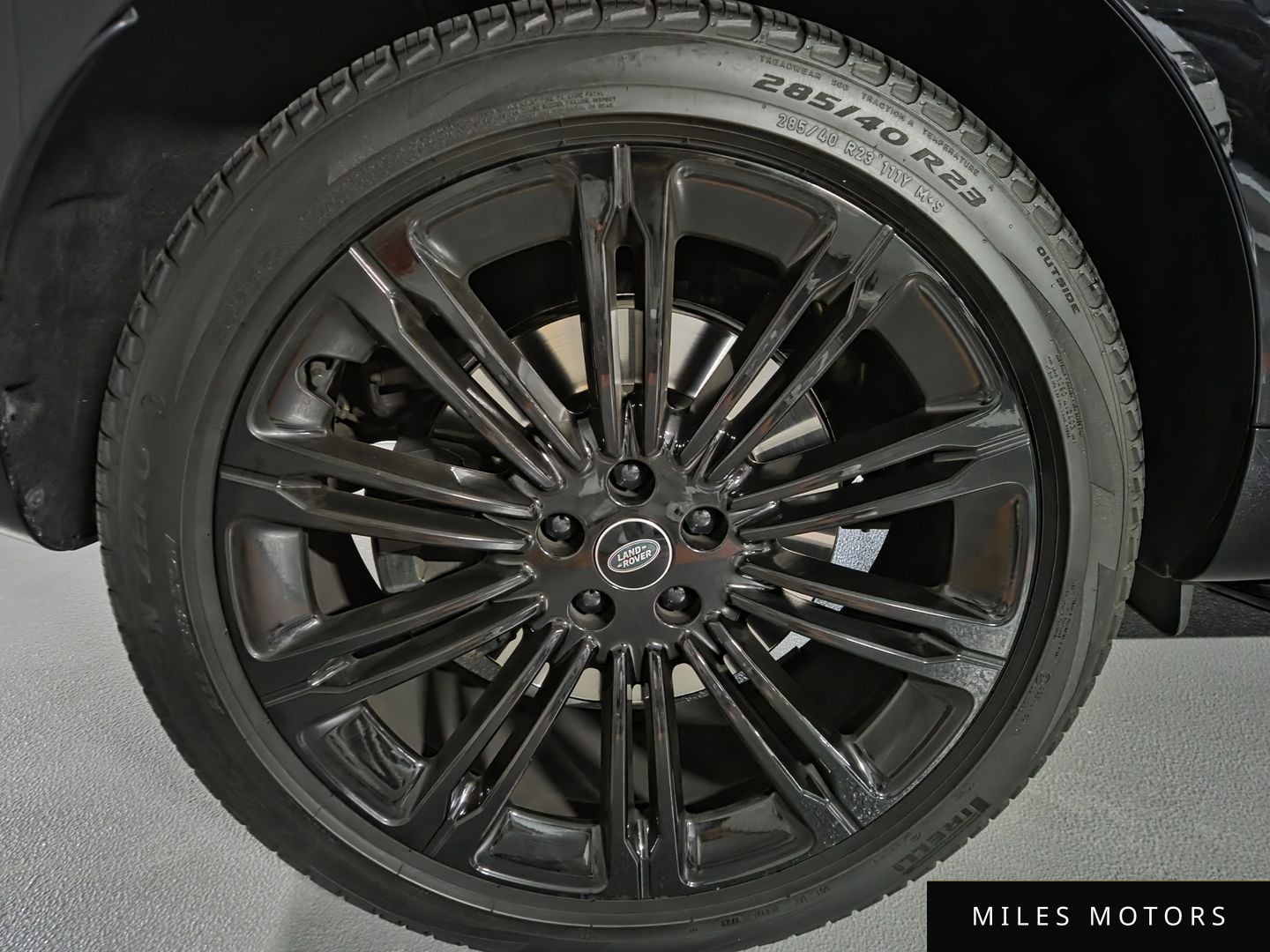 Land Rover Range Rover 2023 — миниатюра 9