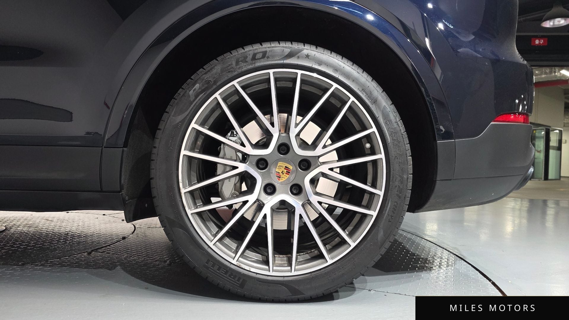 Porsche Cayenne 2021 — миниатюра 6