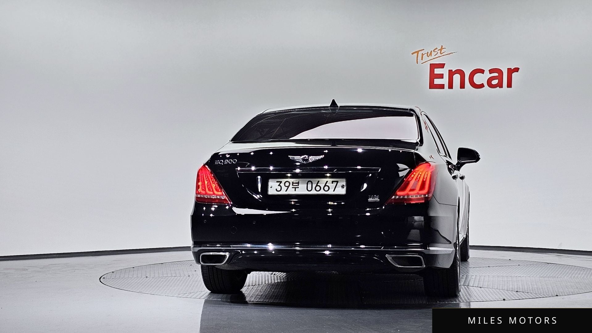 Genesis EQ900 2016 — миниатюра 3