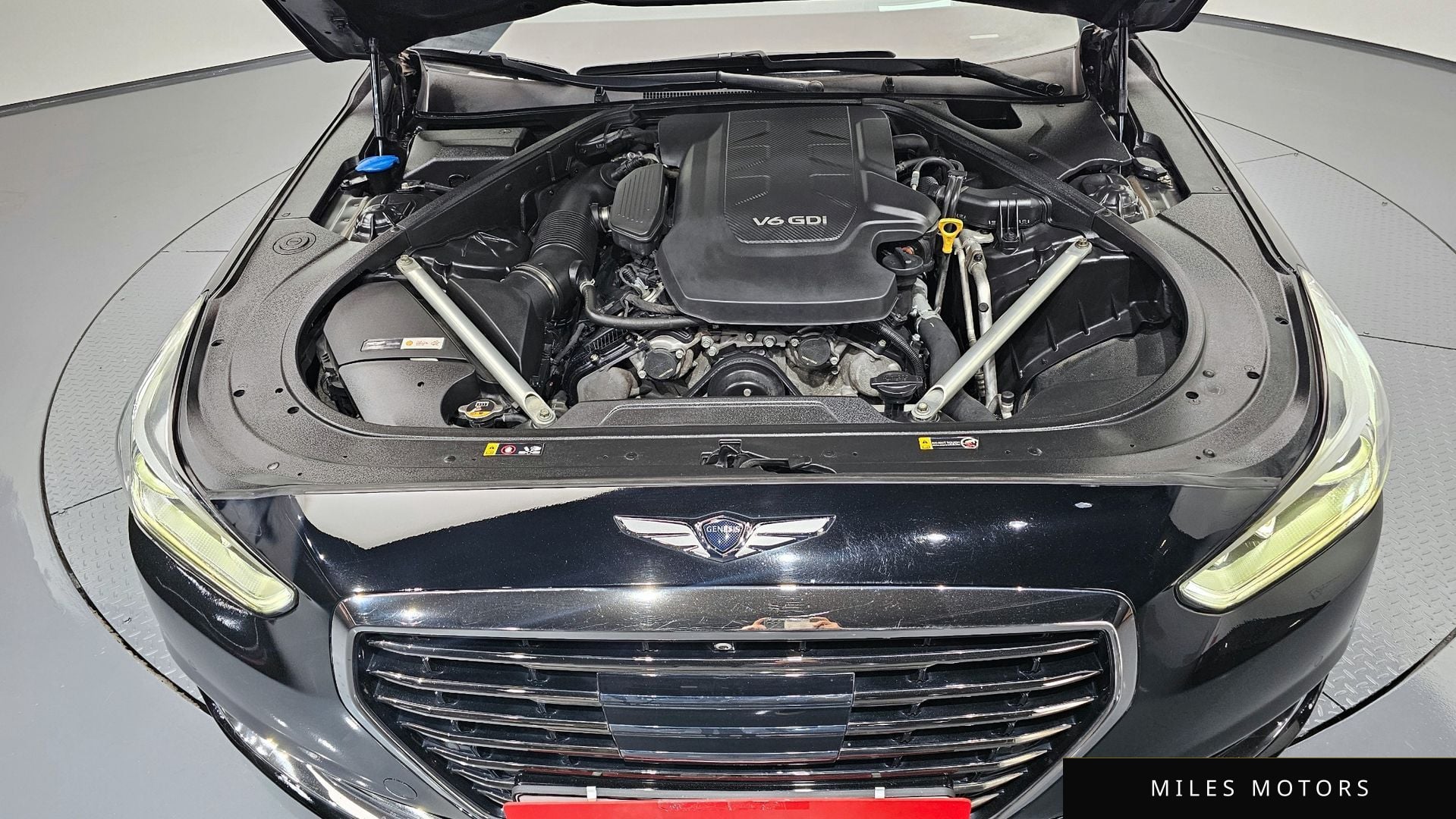 Genesis EQ900 2016 — миниатюра 5