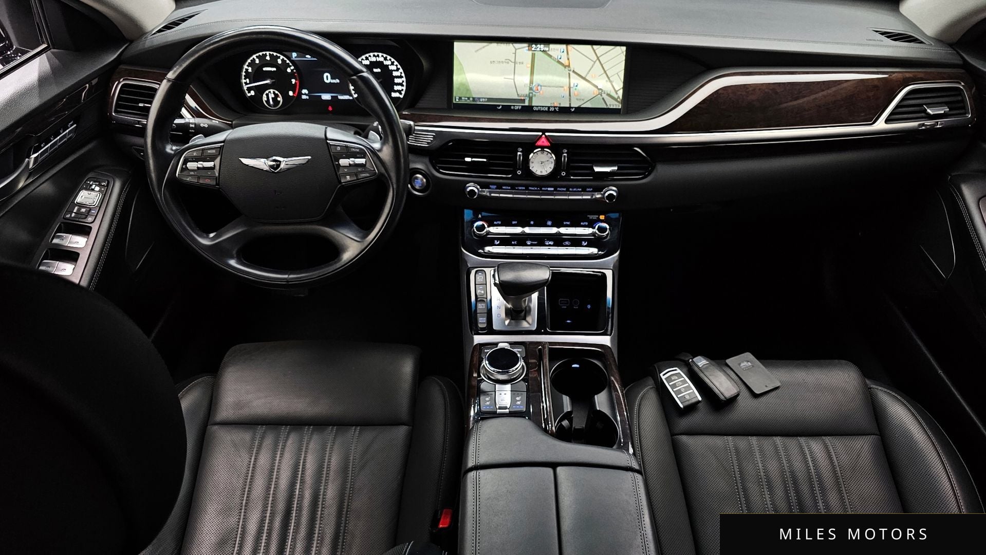 Genesis EQ900 2016 — миниатюра 9