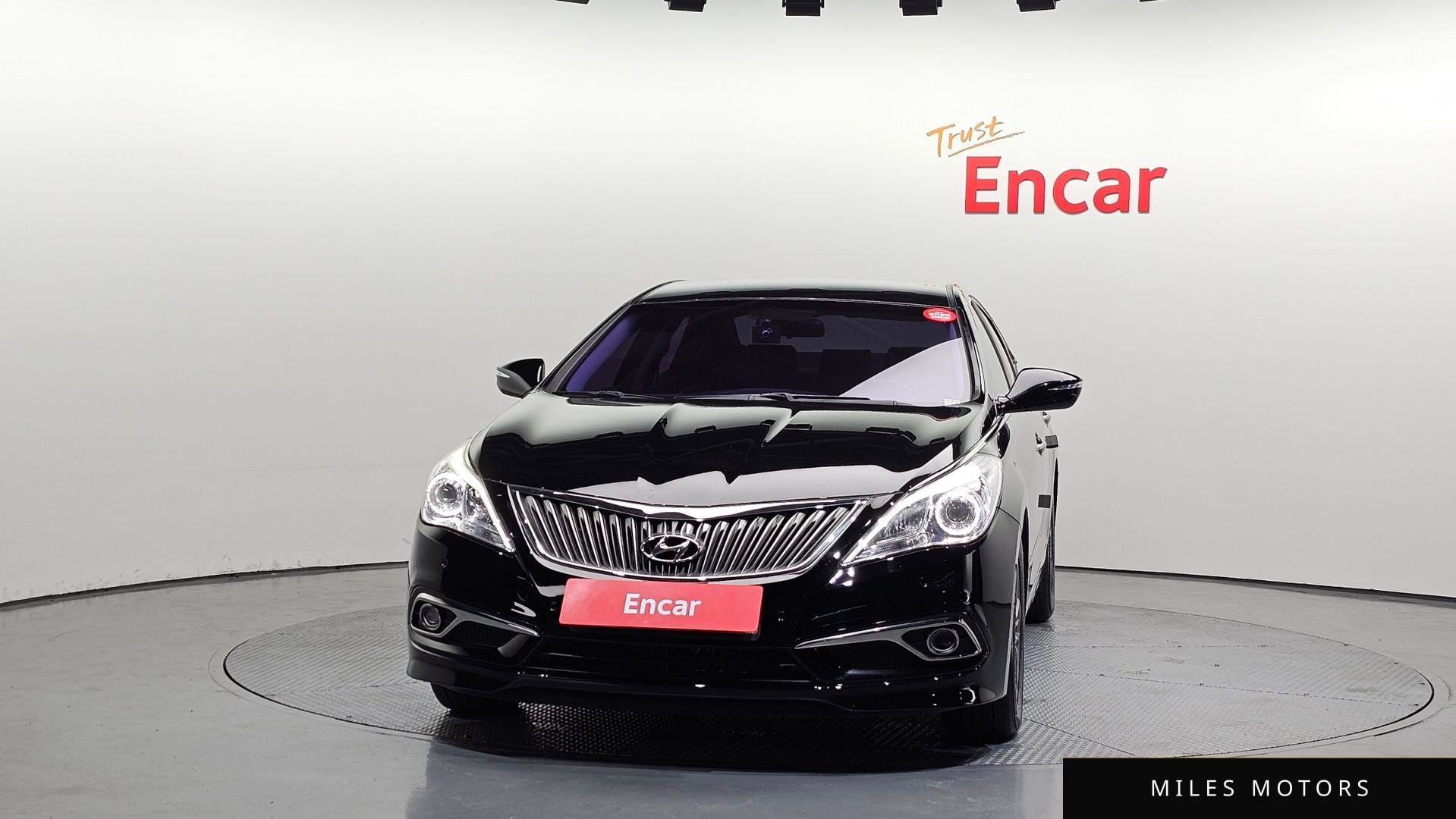 Hyundai Grandeur 2015 — миниатюра 3