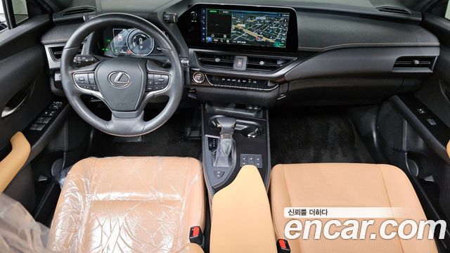 Лексус UX250h 2024 — миниатюра 10