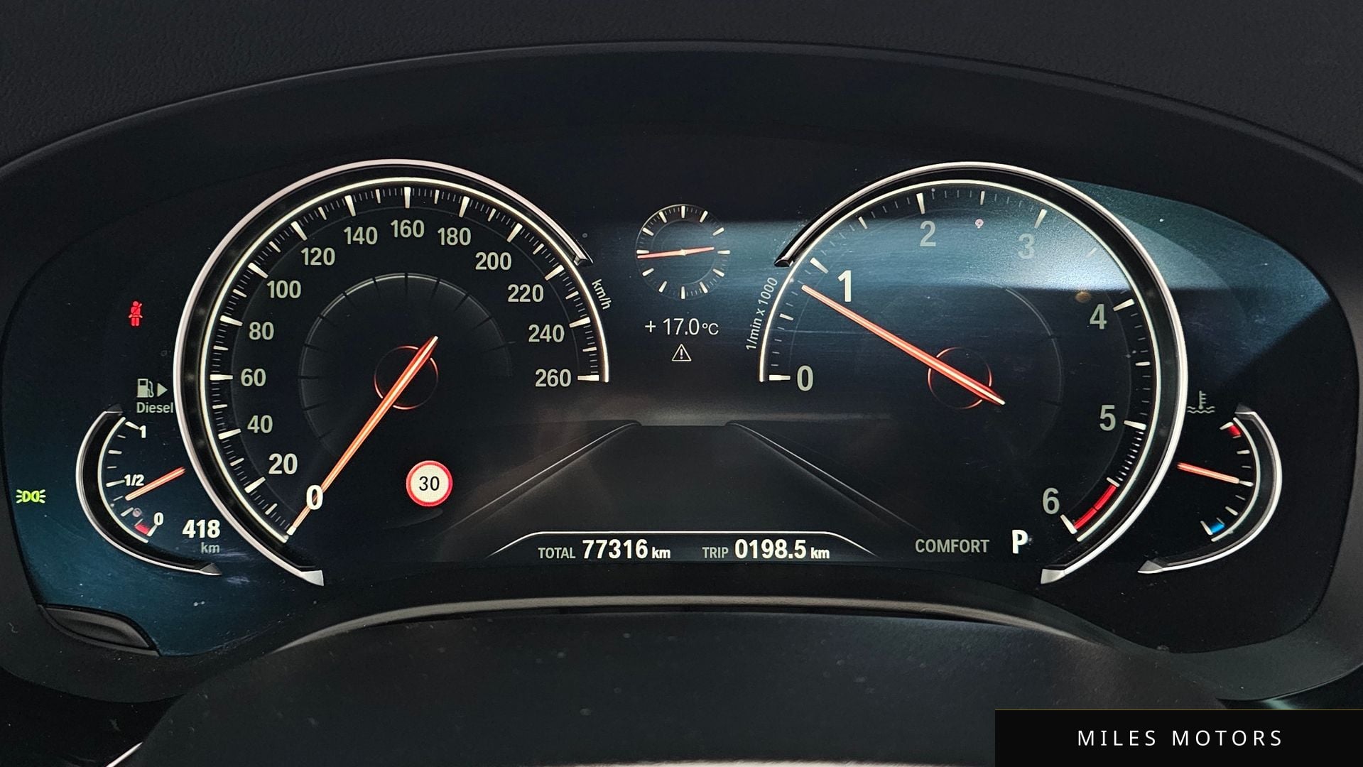 BMW 5 Series (G30) 2017 — миниатюра 11
