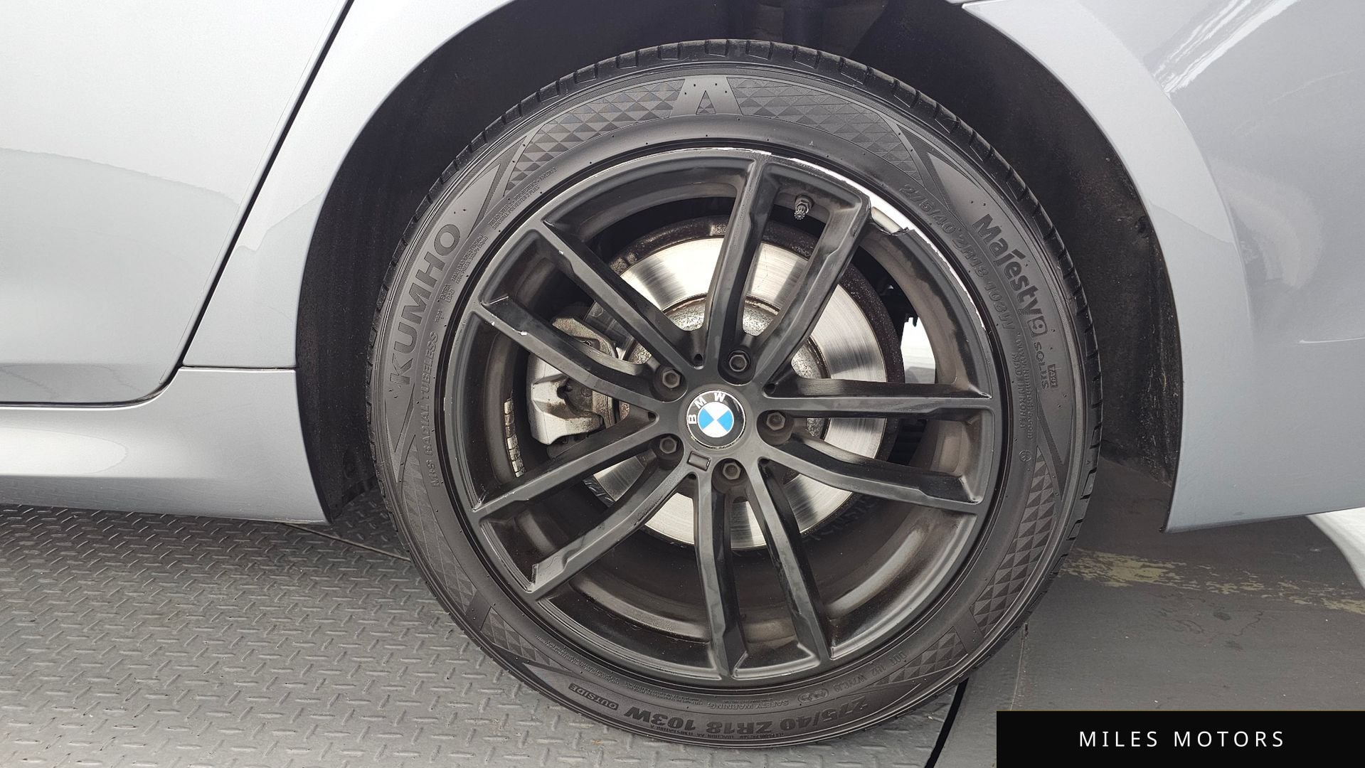 BMW 5 Series (G30) 2017 — миниатюра 7