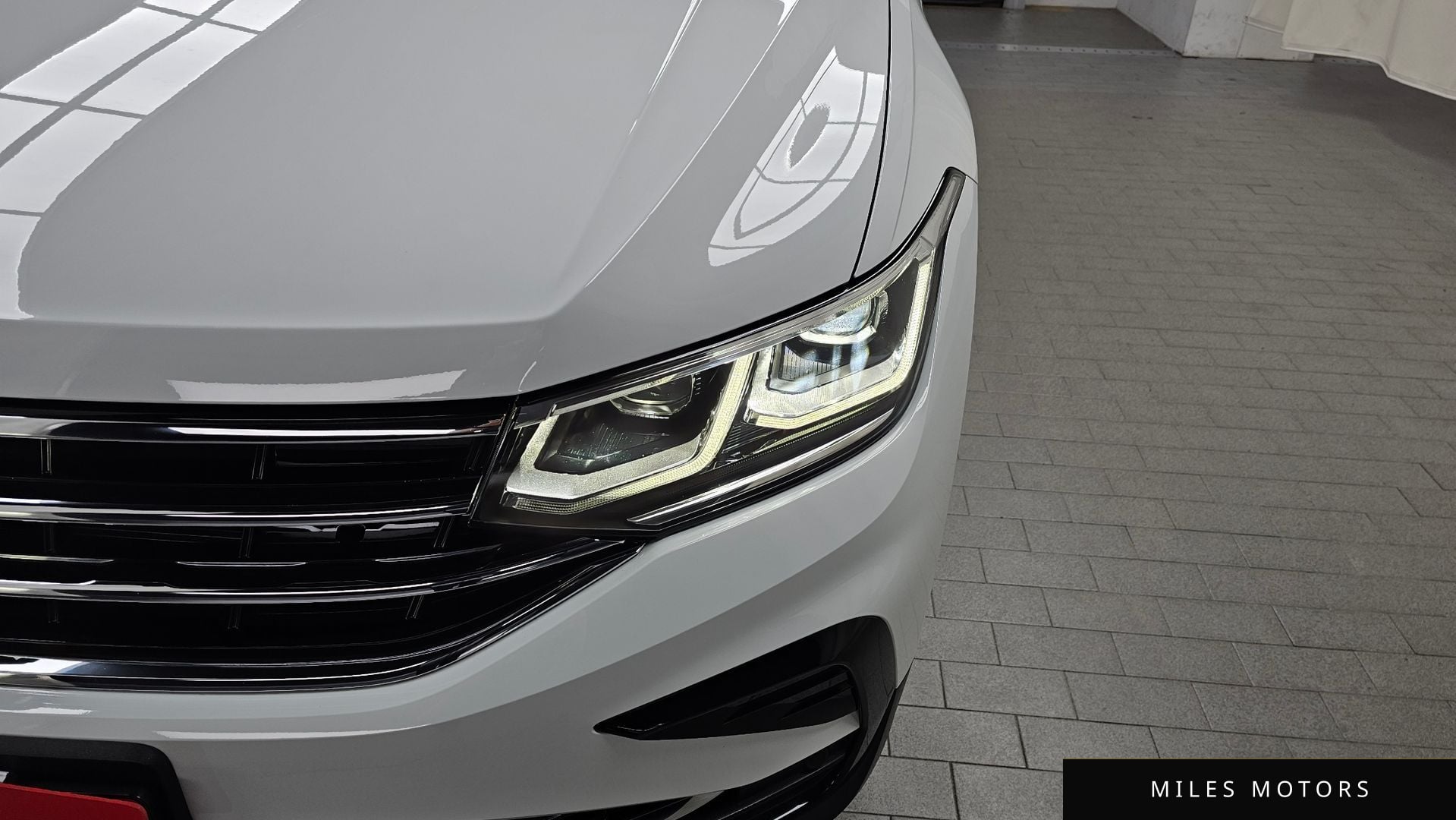 Volkswagen 티구안 2022 — миниатюра 8