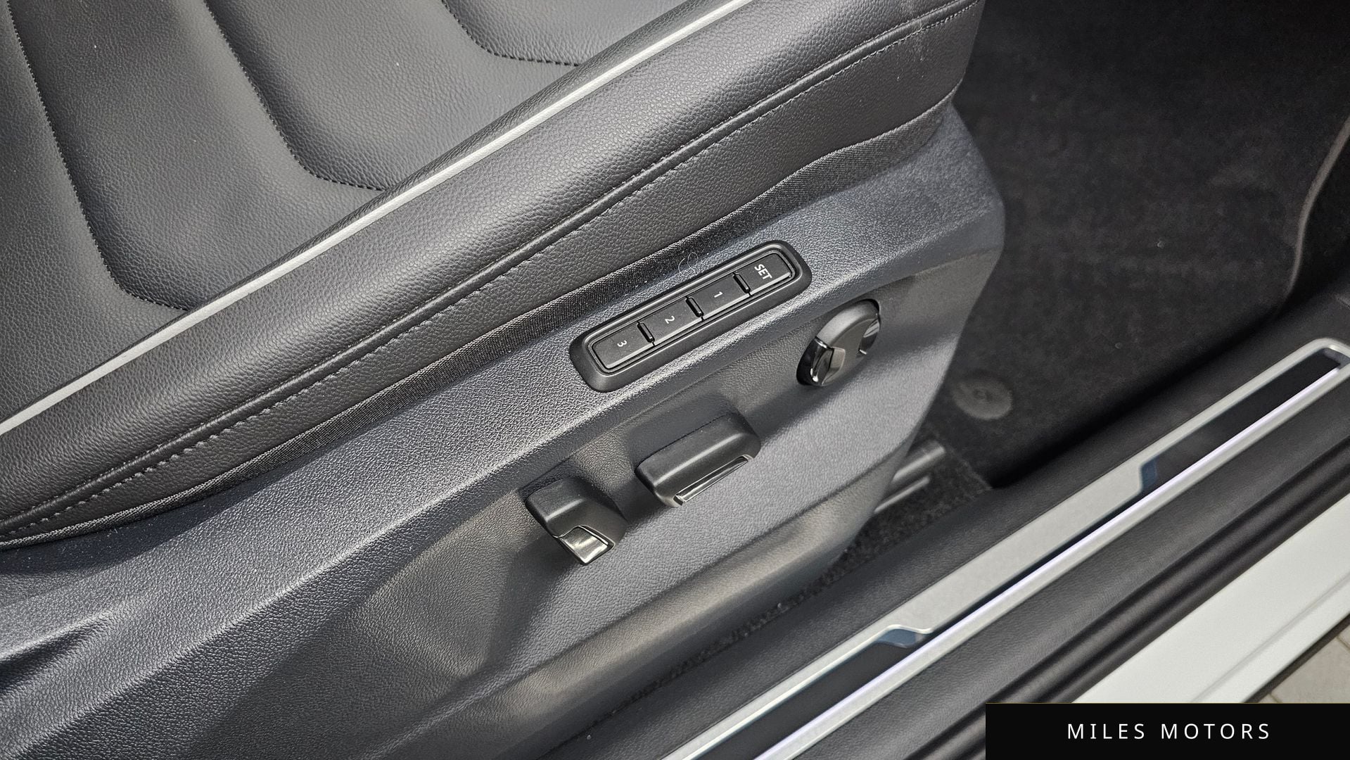 Volkswagen 티구안 2022 — миниатюра 16