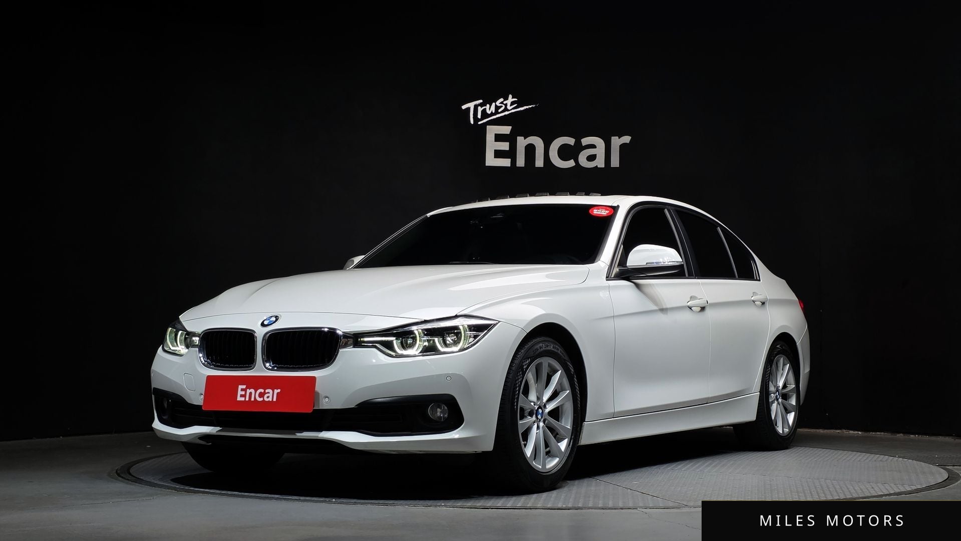 BMW 3 Series (F30) 2018 — фото 1 из 12