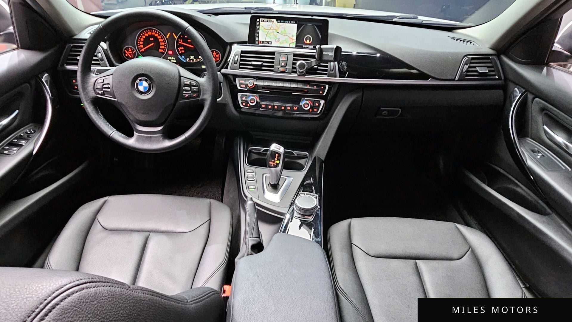 BMW 3 Series (F30) 2018 — миниатюра 10